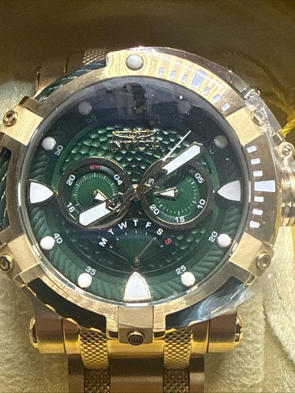 Invicta bold men